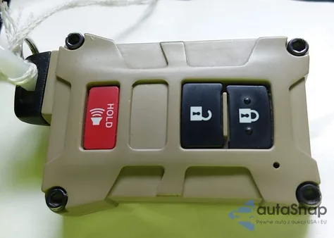 2023 Toyota Tacoma Trd Off Road z USA, uszkodzony, nr VIN 3TMCZ5AN0PM581873